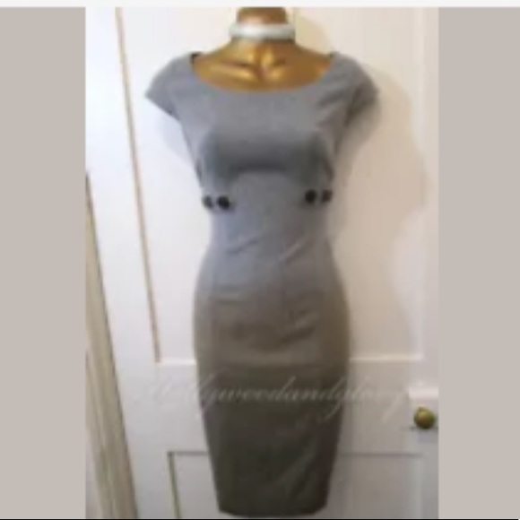 Karen Millen Dresses & Skirts - Karen Millen wiggle dress